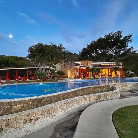 Cr Mariposa Rentals Comfortable Penthouse, Ac, Pool, Gym, Tennis Santa Ana  Luaran gambar