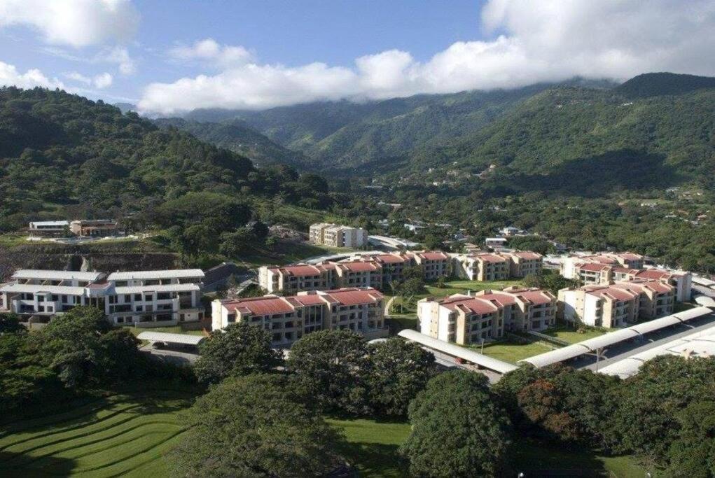 Cr Mariposa Rentals Comfortable Penthouse, Ac, Pool, Gym, Tennis Santa Ana  Luaran gambar