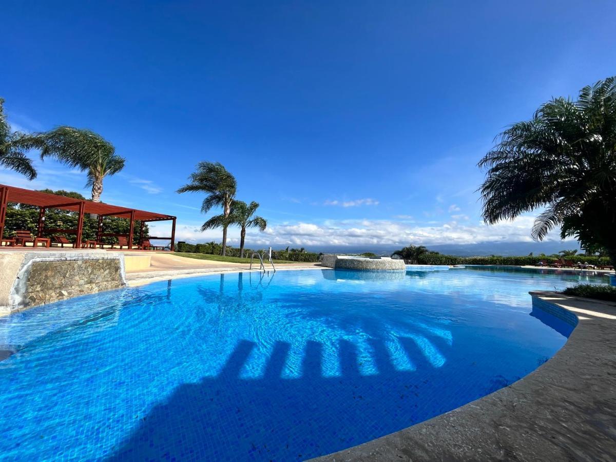 Cr Mariposa Rentals Comfortable Penthouse, Ac, Pool, Gym, Tennis Santa Ana  Luaran gambar